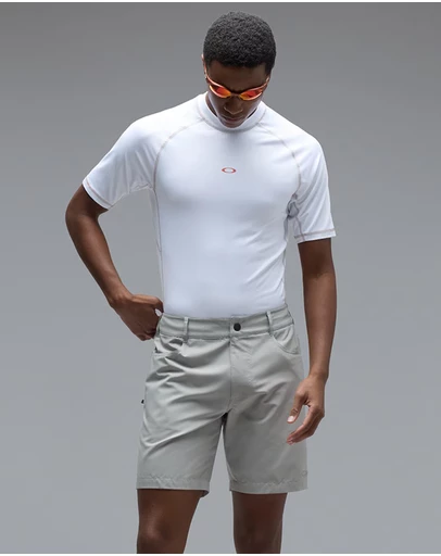 Oakley - Baseline Hybrid 18-Inch Shorts