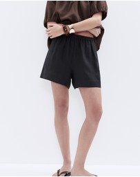 UNISON - Essential Linen Short