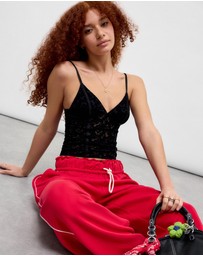 BDG By Urban Outfitters - Flocked Je Taime Cami
