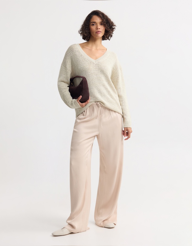 Oxford - Fleur Chunky V-Neck Knit