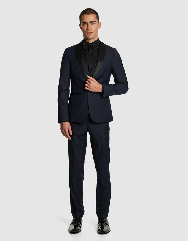yd. - Casino Slim Tuxedo