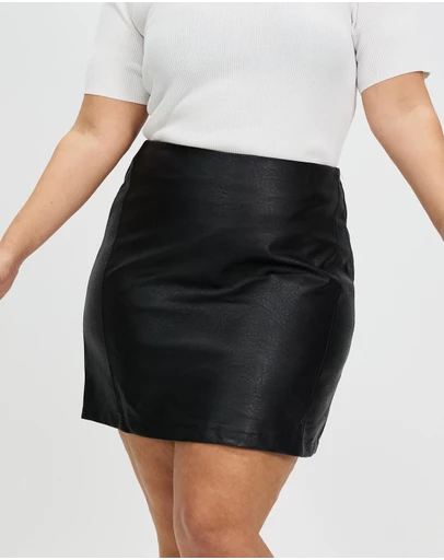 Atmos&Here Curvy - Elora PU Mini Skirt