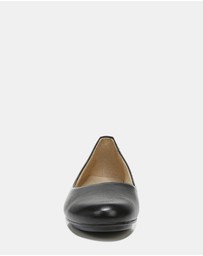 Naturalizer - Maxwell Flat - Black