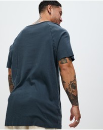 Surrounded By Ghosts - The Thorite Cotton Rib Raglan T-Shirt