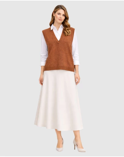Honey and Beau - Ladies V-Neck Knitted Vest