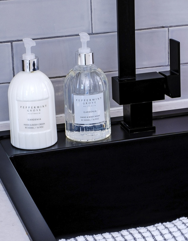 Peppermint Grove - Gardenia Hand & Body Wash - 500ml