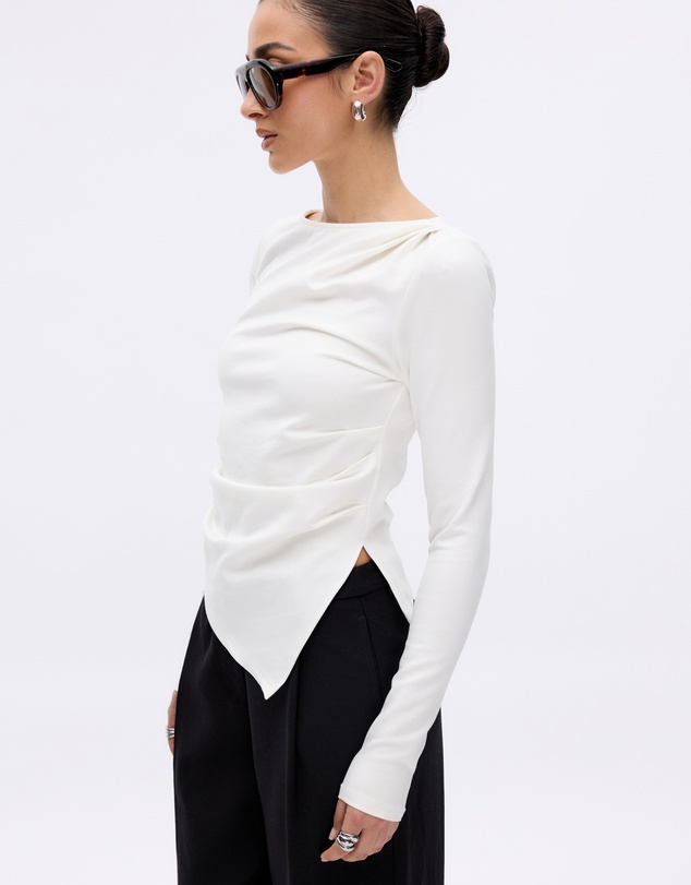 Minima Esenciales - Eliana Long Sleeve Draped T-Shirt
