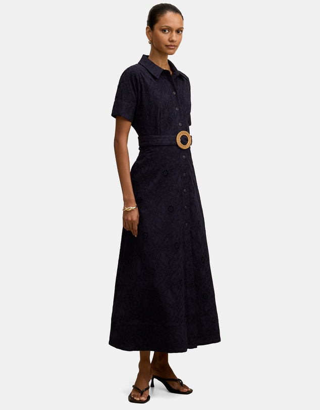 Forever New Petite - Valeria Petite Short Sleeves Broderie Midi Dress
