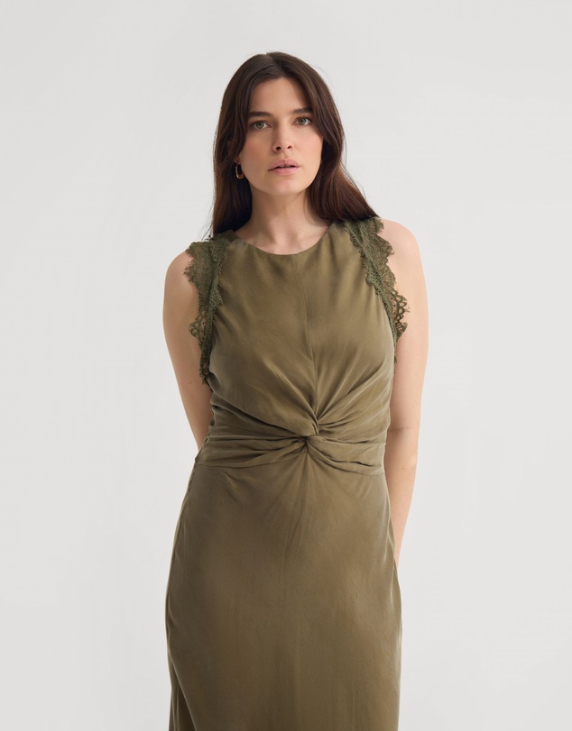 Oxford - Camilla Cupro Lace Trim Dress