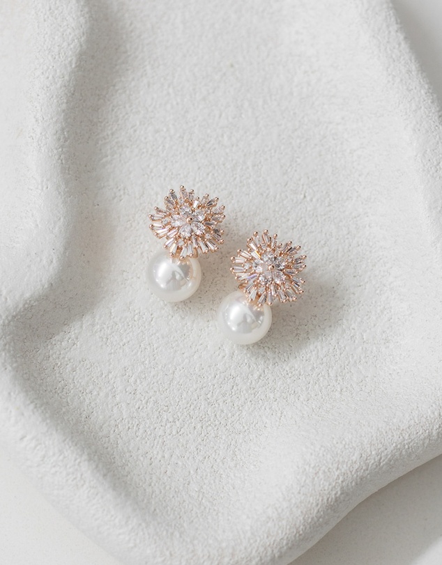 The White Collection - Ivy - Statement Rose Gold Pearl Bridal Earrings