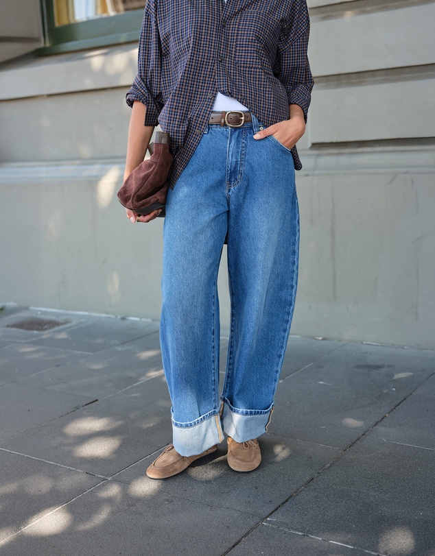Ceres Life - Frannie Cuffed Barrel Jean