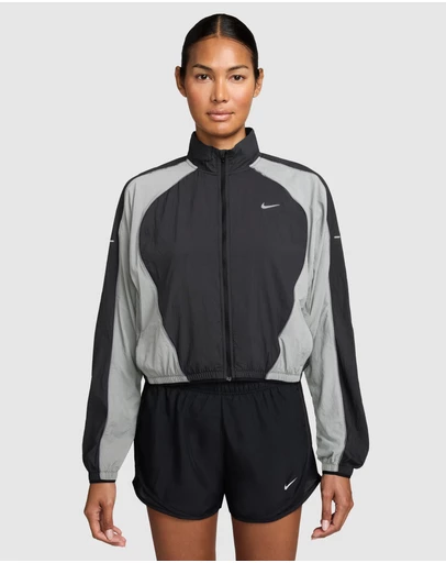 Nike - Swift Repel UV Protection Running Jacket