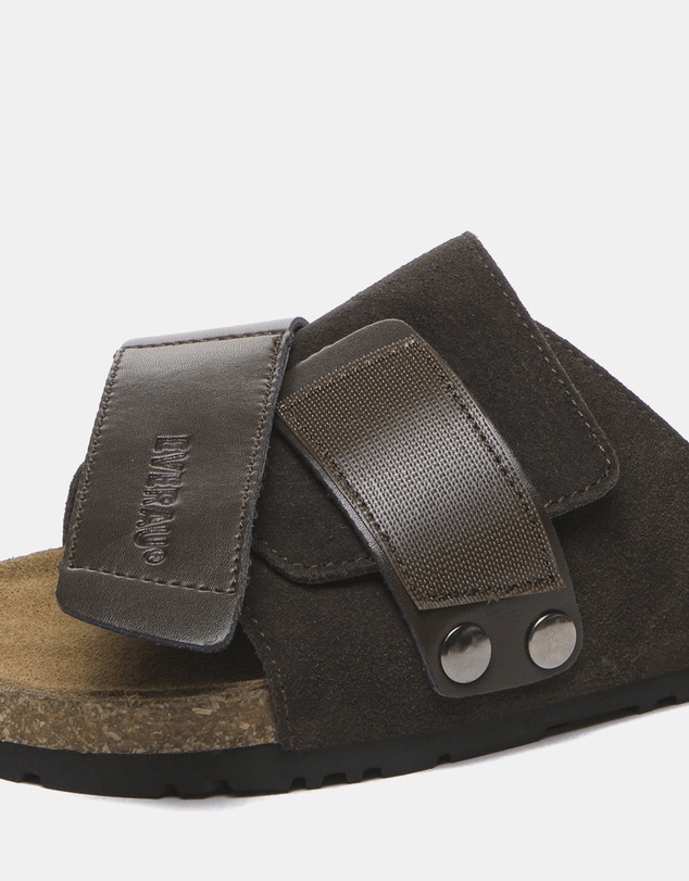 EVERAU - EverAU Ugg Terrain Cow Suede Upper Sandals