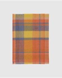 St Albans - Alpaca Throw Derby