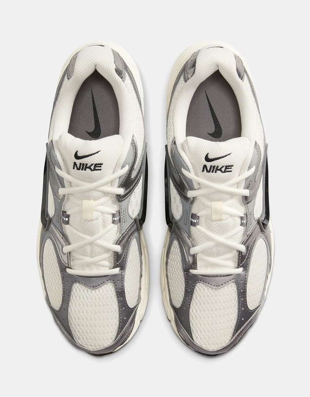 Nike - Nike V5 RNR - Men's