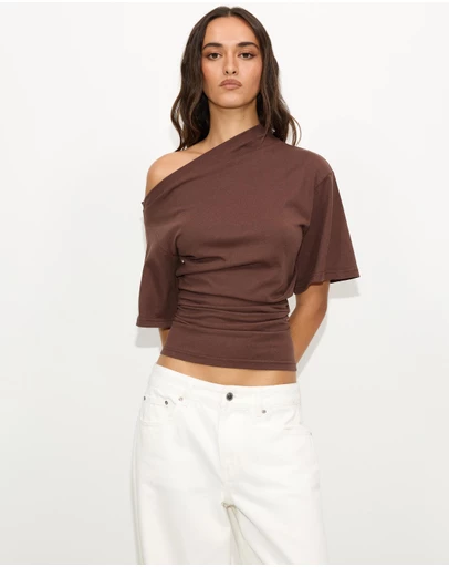 Dazie - Hazel Ruched Jersey Short Sleeve Top