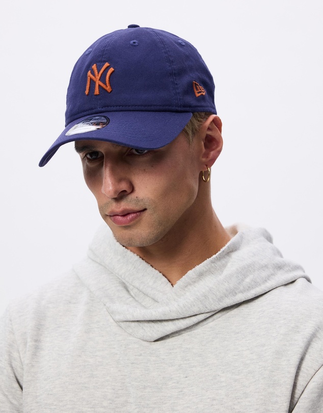 New Era - ICONIC EXCLUSIVE - 9Twenty Clothstrap Neyyan