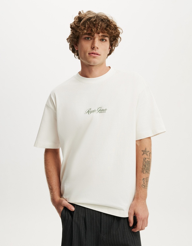 Cotton On - Box Fit Text T-Shirt