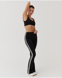 Pinky & Kamal - Vibration Flare Tights