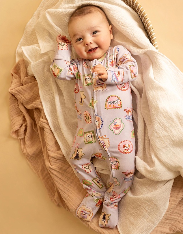 Fox & Finch - Winter Vacay LS Zipsuit - Babies