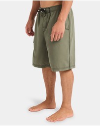 Billabong - Mens Throw On 21
