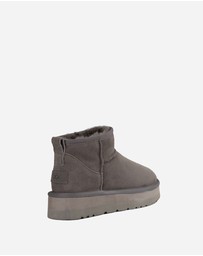 Ozwear Connection Uggs - Ugg Classic Platform Ultra Mini Boots (Water Resistant)
