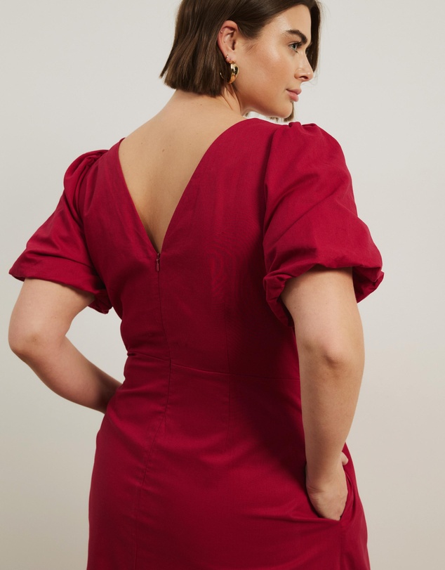 Atmos&Here Curvy - Costa Rica Linen Blend Midi Dress