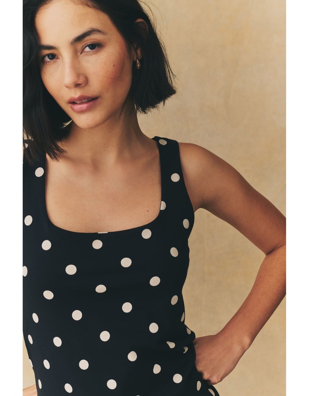 NEXT - Square Neck Vest