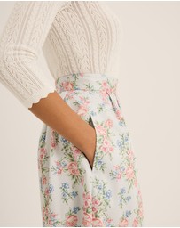 Review - Marie Floral Skirt