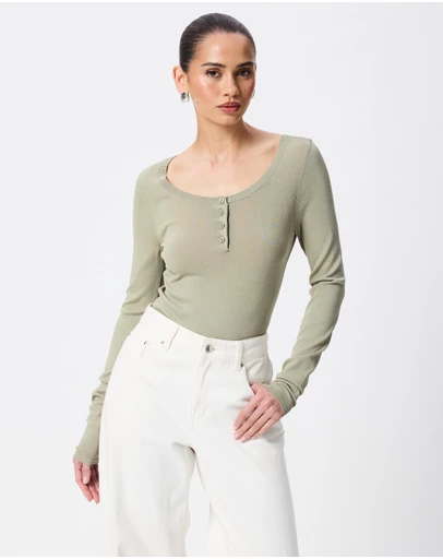 Tussah - Freya Fine Knit Long Sleeve Top