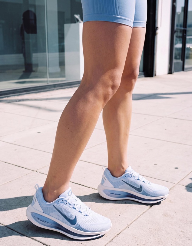 Nike - Vomero 18 - Women's