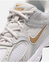 Nike - V5 RNR Grade School
