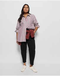 Commonry - The High Rise Crop Girlfriend Jean