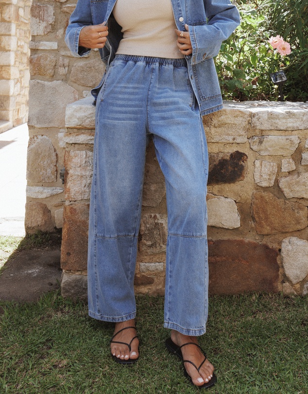 Petal & Pup - Sophie Cropped Barrel Jean - Medium Wash
