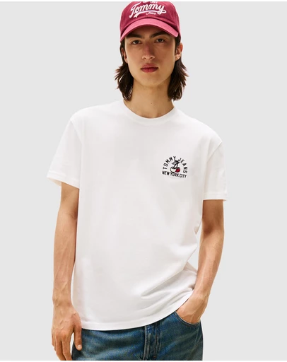 Tommy Jeans - Regular Small Motif Tee - ICONIC EXCLUSIVE