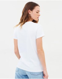 Levi's - The Perfect Tee