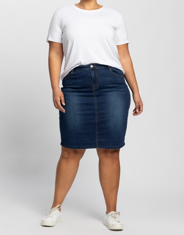 Love Your Wardrobe - Jamison Everyday Tee