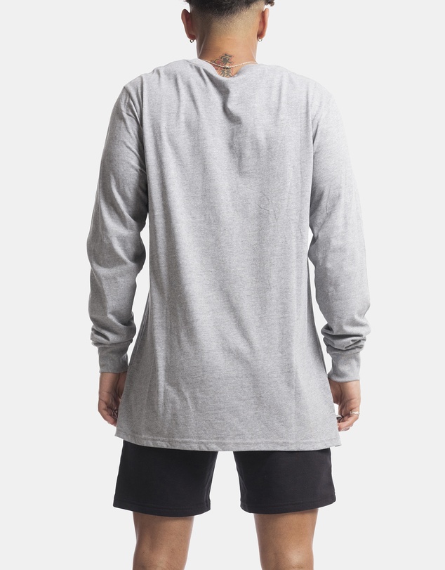 Vacancy Co - Polaroid Embroidery Long Sleeve Tee