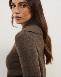 Atmos&Here - Kiera Knit Jumper with Wide Collar