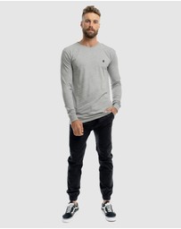 DVNT - Classic Embroidery Long Sleeve Tee