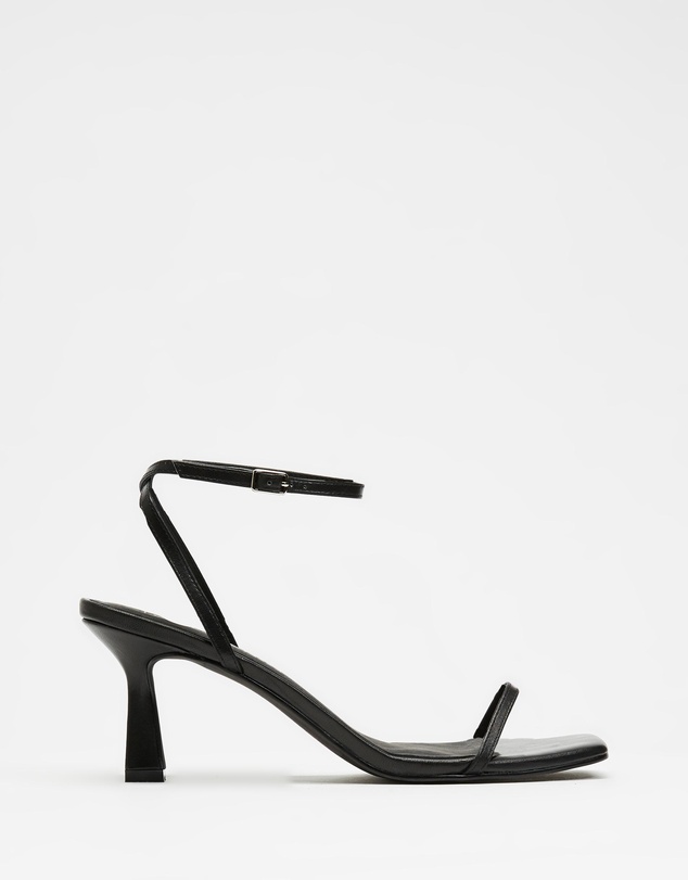 Sol Sana - Gwen Heels