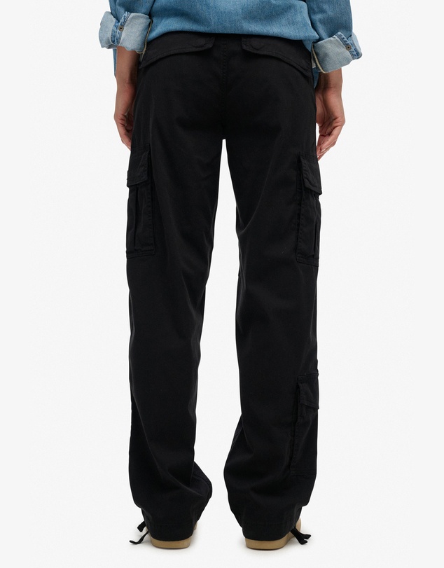 Superdry - Low Rise Straight Cargo Pant