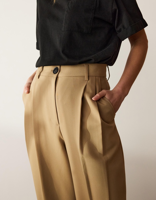 Atmos&Here - Noa Pleated Pants