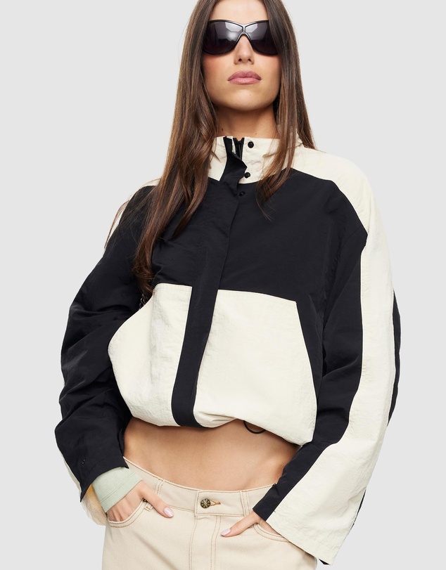 Lioness - Shoreline Windbreaker