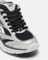 Reebok - Belwave