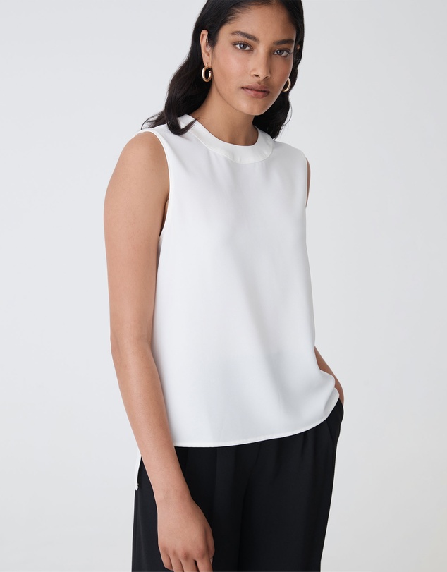 Forcast - Amour Round Neck Top