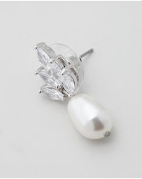 Stephanie Browne - Bocheron Drop Pearl Earrings