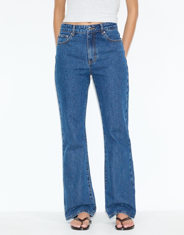 Dazie - Monroe Mid Rise Flared Jeans