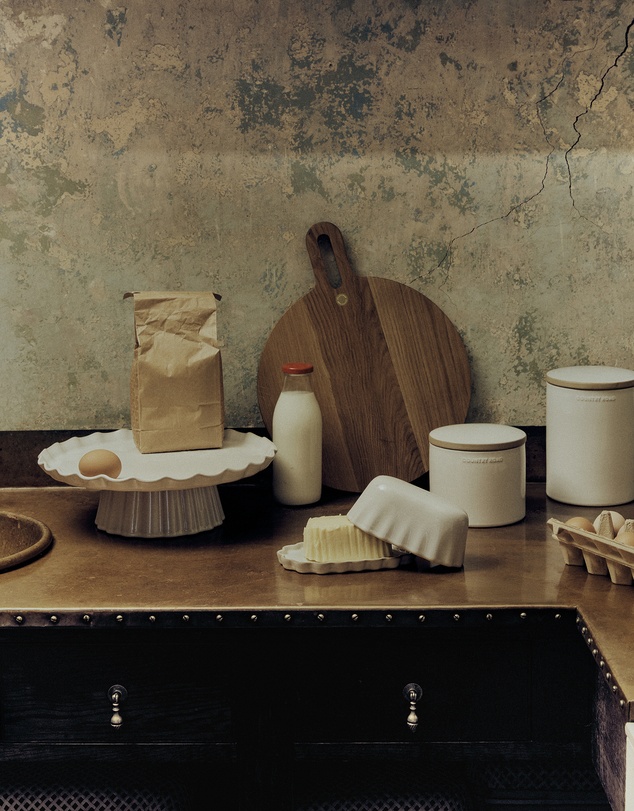 Country Road - Gracie Cake Stand