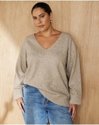 Atmos&Here Curvy - Teo V Neck Knit Jumper